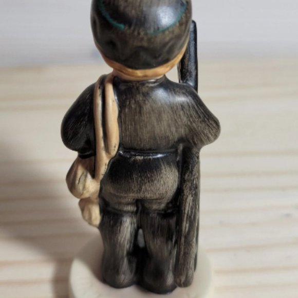 Hummel # 12 2/0 TMK 6 "Chimney Sweep" - Picture 3 of 6